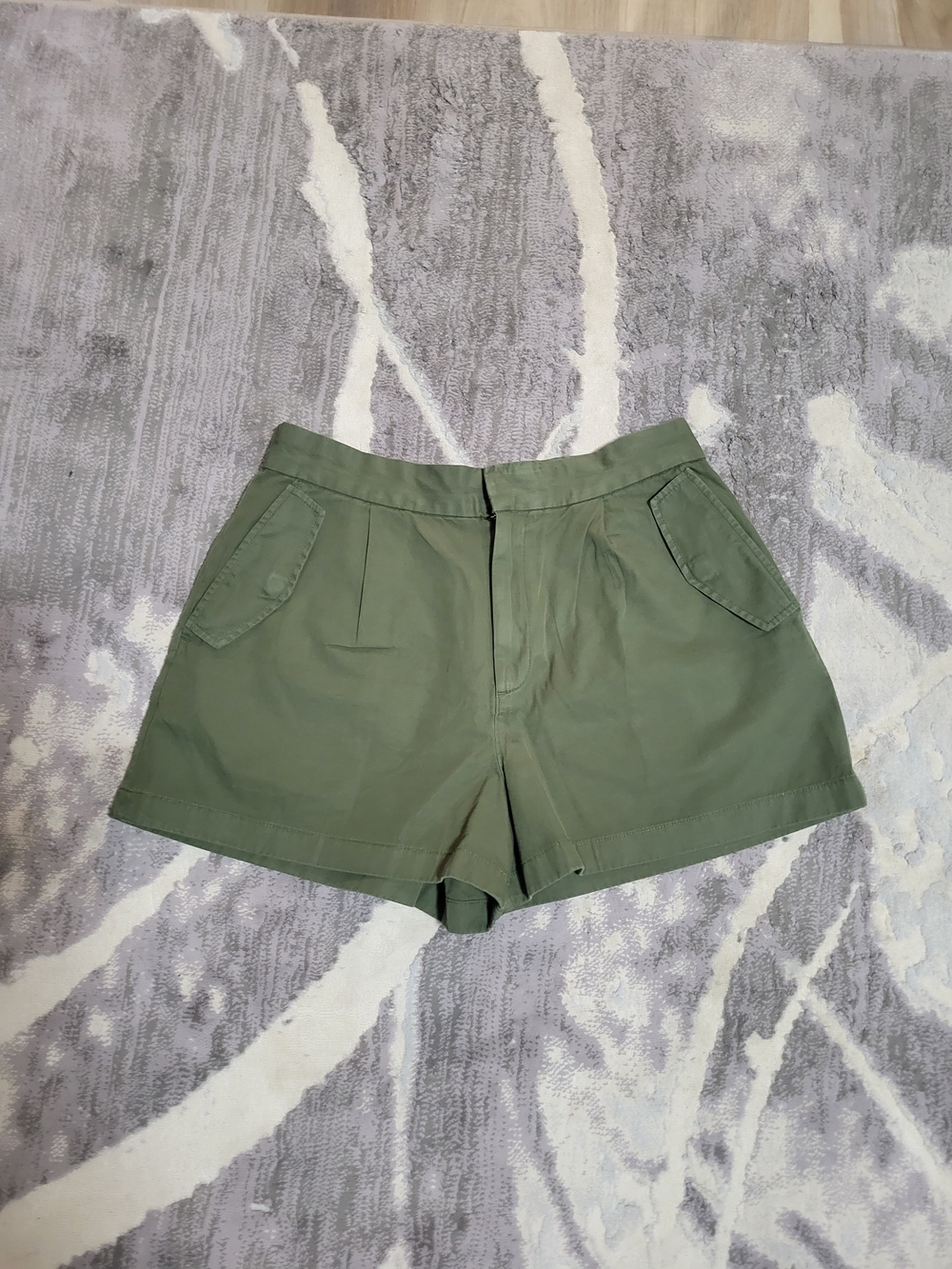 GAP Olive Green High-Rise Women Shorts Size 12